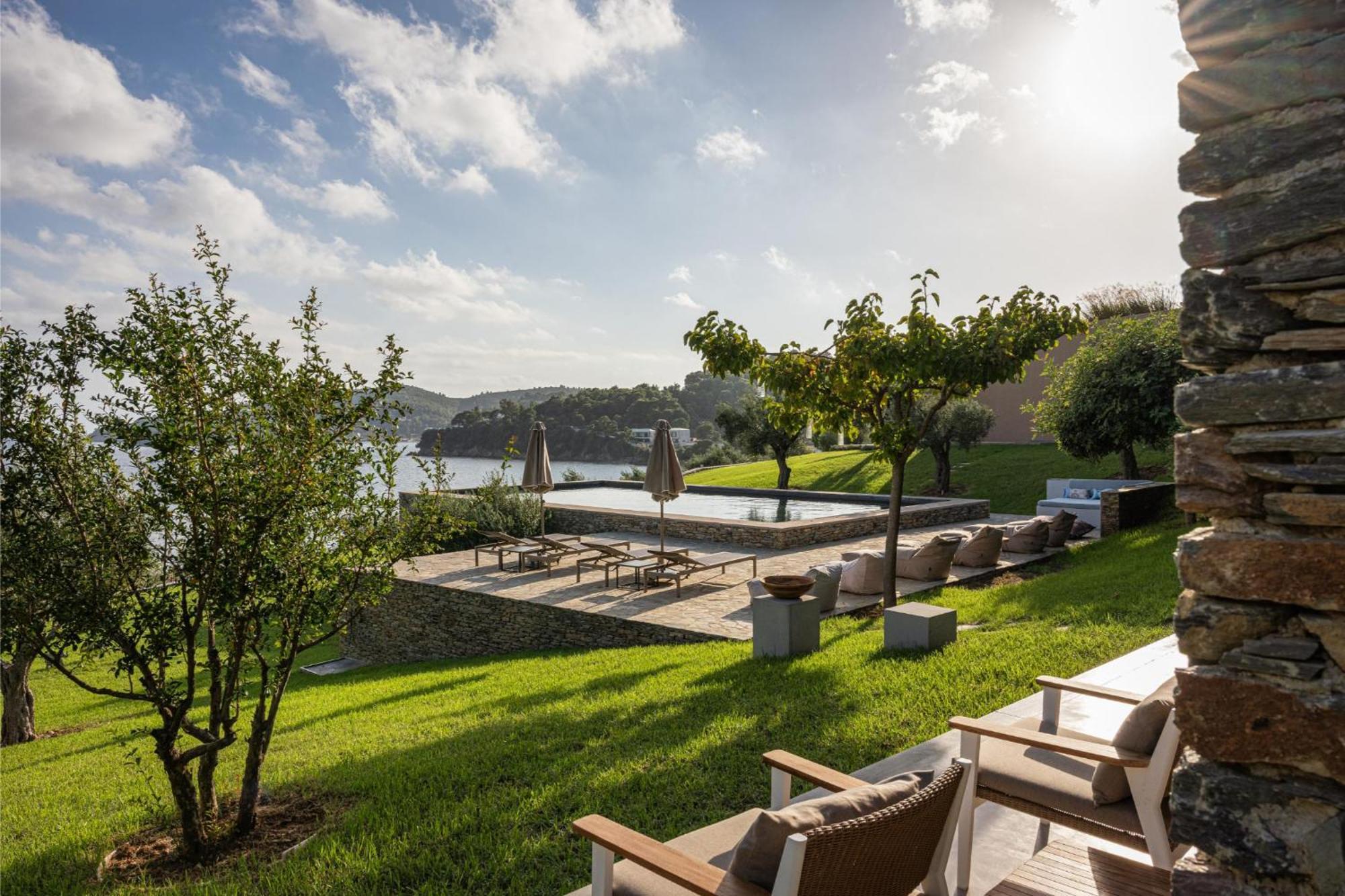 Pelagoon Skiathos Achladies  Rom bilde
