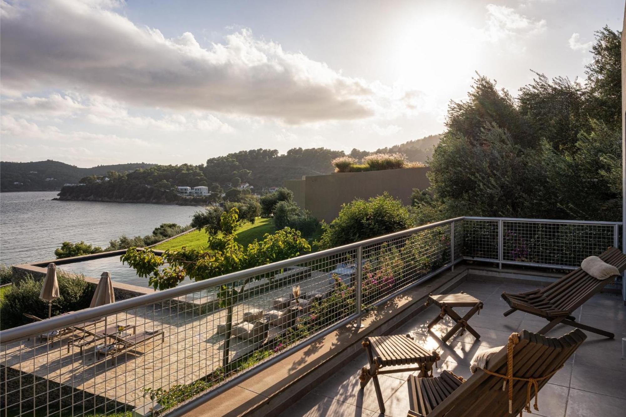 Pelagoon Skiathos Achladies  Rom bilde