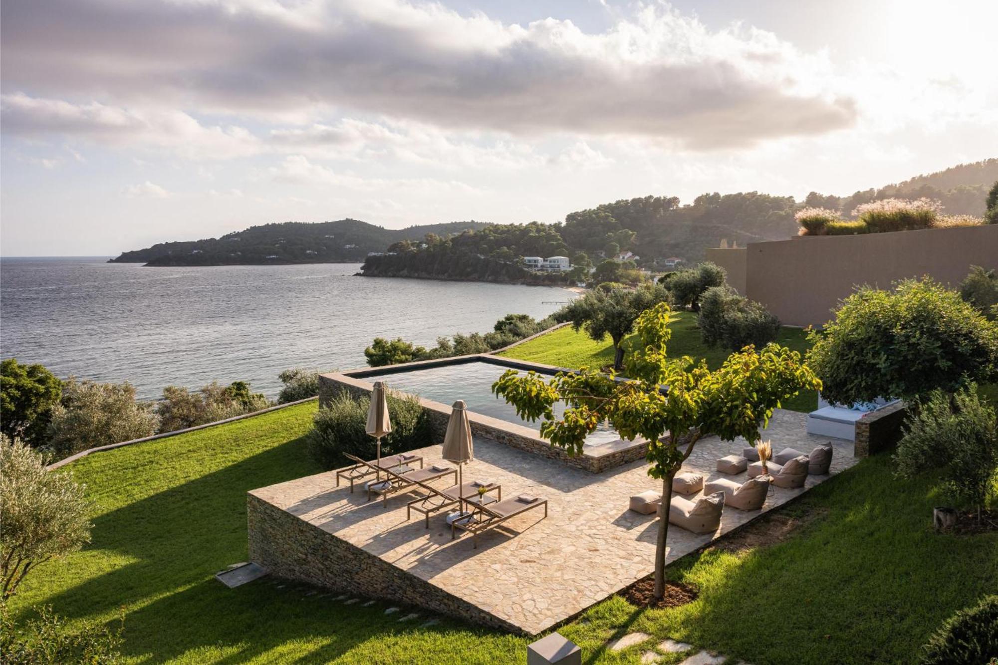 Pelagoon Skiathos Achladies  Rom bilde